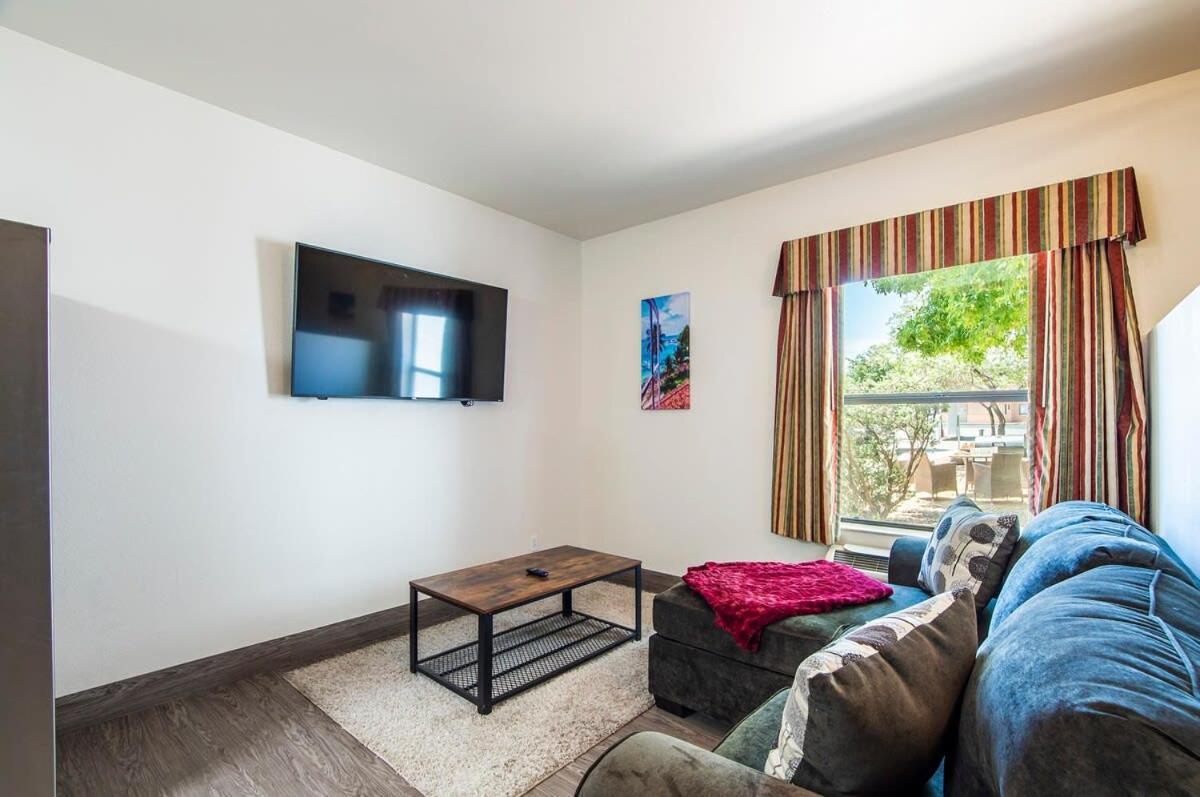 Vistas 116 - Modern Luxury Amenities Sleeps 6 Villa Sierra Vista Exterior photo